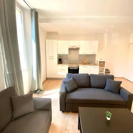 Cosy In With A Terrasse * 칸느