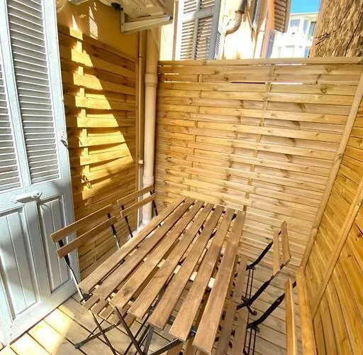 Apartamento Cosy In With A Terrasse